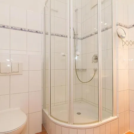 Duenenschloss Duenenschloss 2-22 *