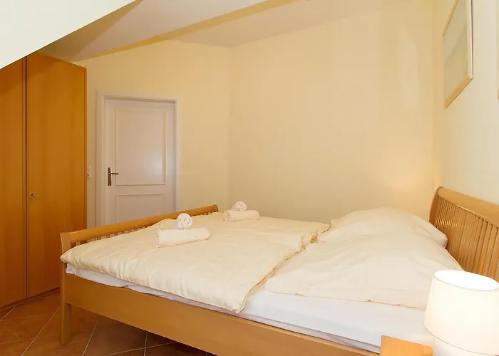 Dünenschloss Dünenschloss 2-22 * Ostseebad Kühlungsborn